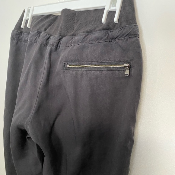 Bella Dahl Jogger - Picture 3 of 8